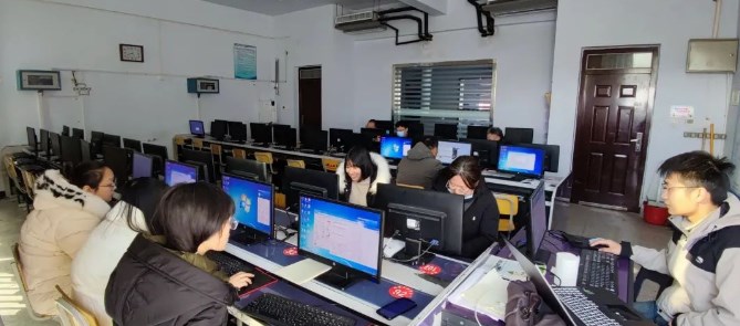 学子寒假归乡，老师培训研修忙